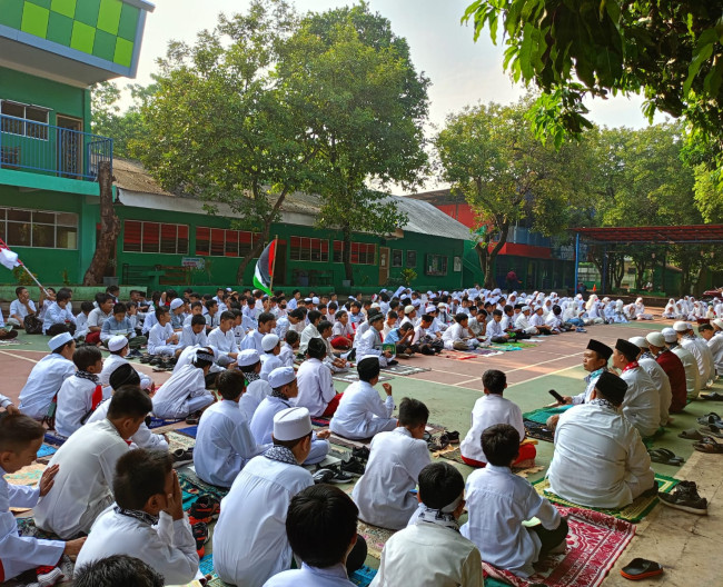 Khotmul Quran dan Doa untuk Palestina
