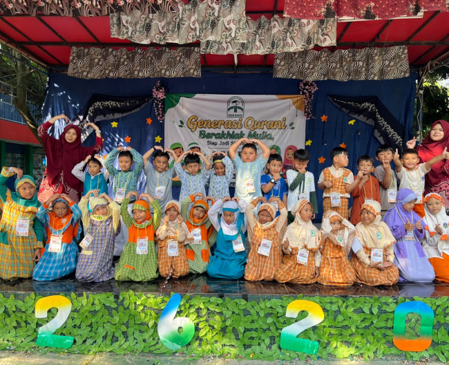 Kelas 1B (4)
