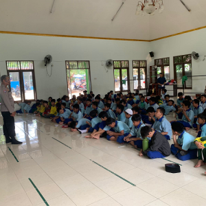 Menerapkan Disiplin di Sekolah